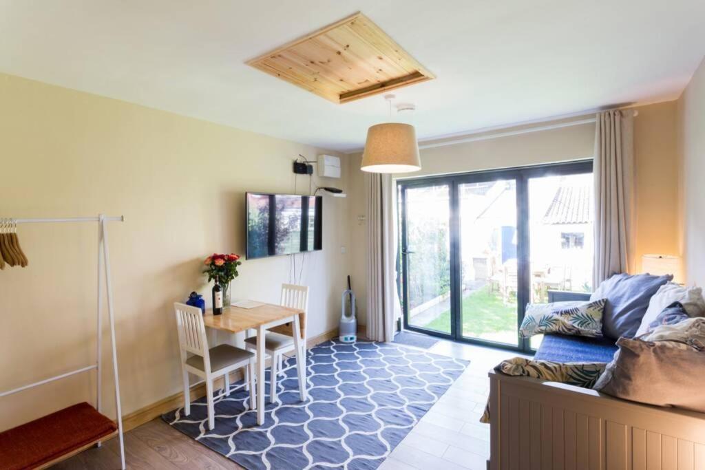 Bristol Little House Apartment Exterior photo